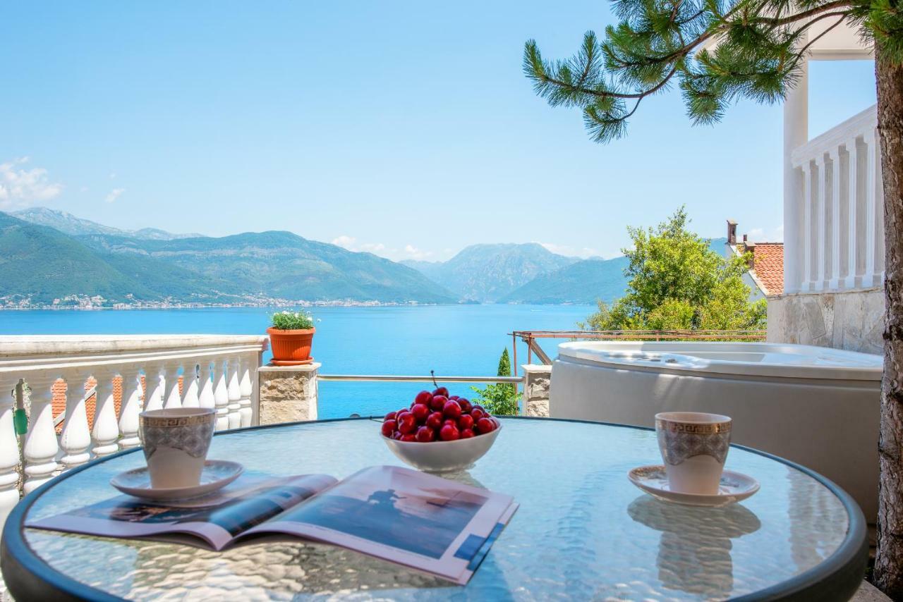 Boka Apartments Tivat Exterior foto